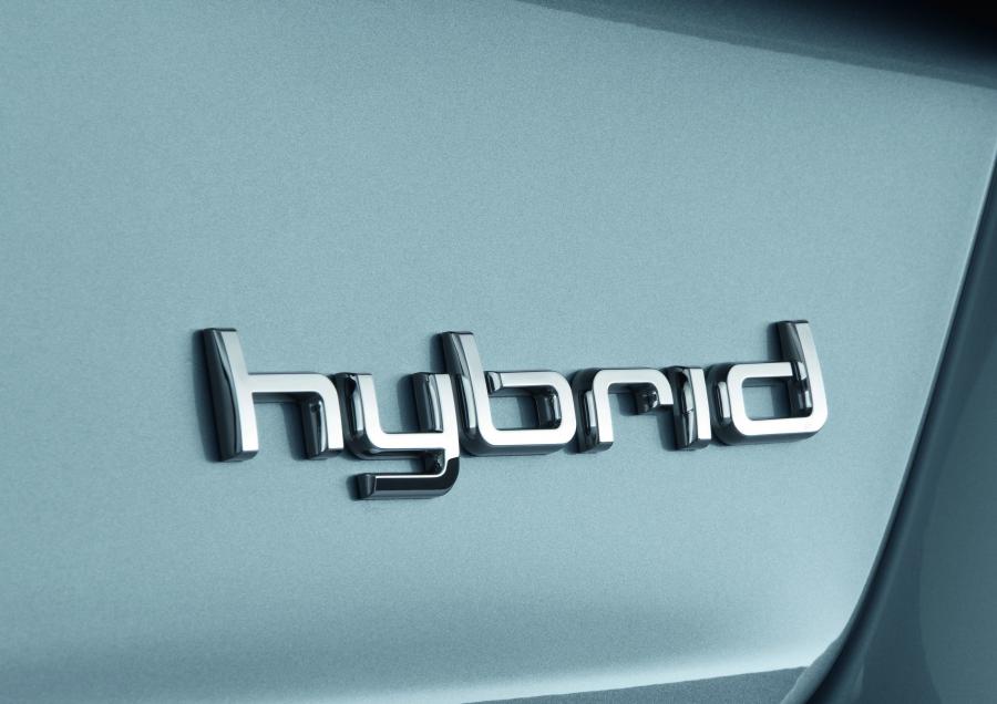 Логотип Audi A8 Hybrid (D4) 2011 года  (WW) (фото 13 из 67)